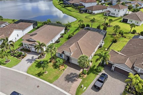 Casa en venta en Lakewood Ranch, Florida, 4 dormitorios, 217.39 m2 № 2200076 - foto 4