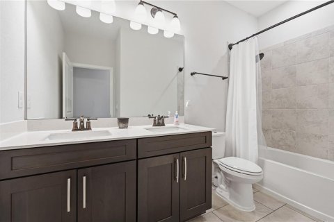Casa en venta en Lakewood Ranch, Florida, 4 dormitorios, 217.39 m2 № 2200076 - foto 26