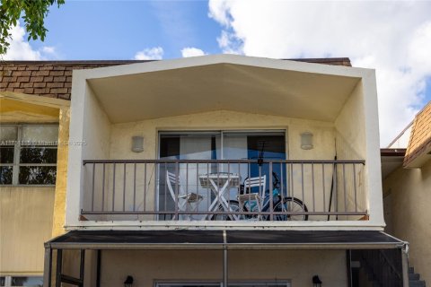 Condominio en venta en Miami, Florida, 2 dormitorios, 78.04 m2 № 1859905 - foto 6