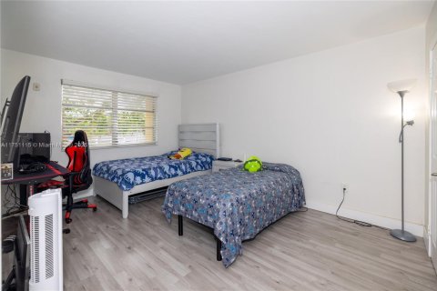 Condominio en venta en Miami, Florida, 2 dormitorios, 78.04 m2 № 1859905 - foto 16