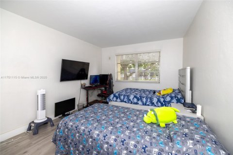 Condominio en venta en Miami, Florida, 2 dormitorios, 78.04 m2 № 1859905 - foto 4