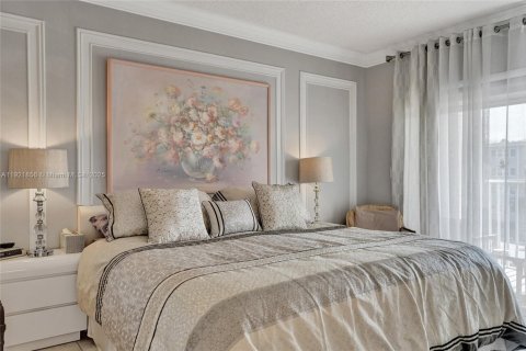 Condo in Hallandale Beach, Florida, 1 bedroom  № 2035181 - photo 21