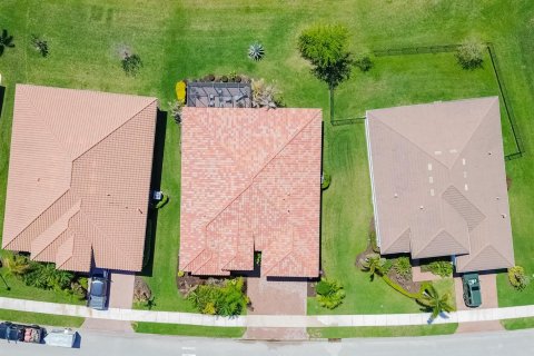 Casa en venta en Port St. Lucie, Florida, 3 dormitorios, 227.24 m2 № 2078282 - foto 28