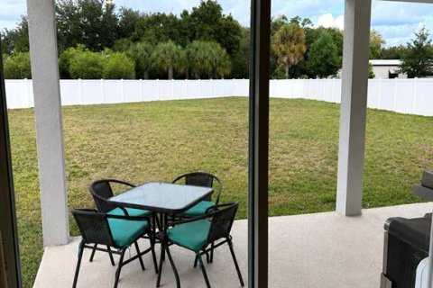 Villa ou maison à louer à Palmetto, Floride: 3 chambres, 176.98 m2 № 2102332 - photo 15