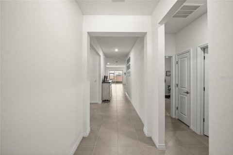 Casa en venta en Ocala, Florida, 4 dormitorios, 188.96 m2 № 2092392 - foto 5