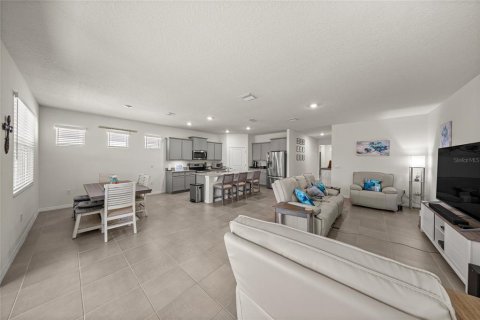 Casa en venta en Ocala, Florida, 4 dormitorios, 188.96 m2 № 2092392 - foto 18