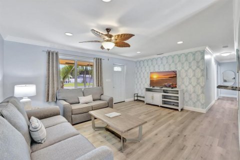 Casa en venta en Pompano Beach, Florida, 3 dormitorios, 152.55 m2 № 2243450 - foto 9