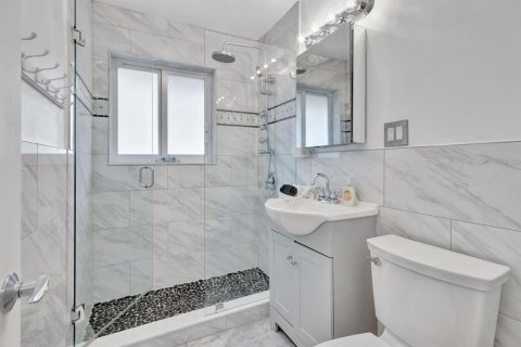 Casa en venta en Pompano Beach, Florida, 3 dormitorios, 152.55 m2 № 2243450 - foto 28