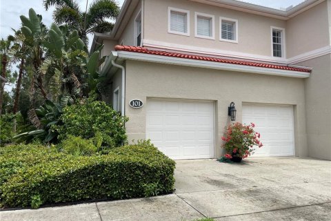 House in Venice, Florida 3 bedrooms, 156.54 sq.m. № 1914884 - photo 23