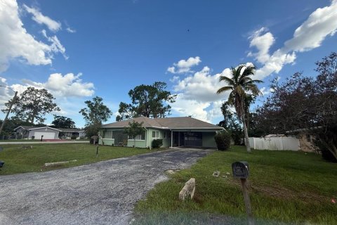House in Fort Myers, Florida 3 bedrooms, 126.72 sq.m. № 1838416 - photo 26