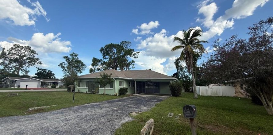 House in Fort Myers, Florida 3 bedrooms, 126.72 sq.m. № 1838416