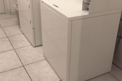 Condominio en venta en Miami, Florida, 2 dormitorios, 86.58 m2 № 2008287 - foto 30