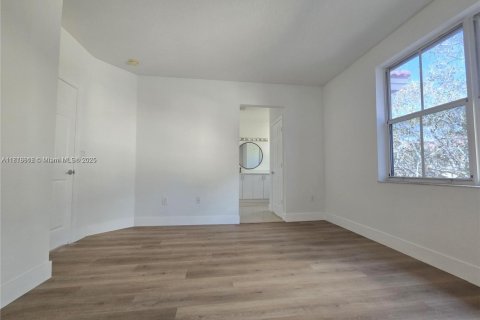 Townhouse in Sunrise, Florida 3 bedrooms, 134.43 sq.m. № 1776008 - photo 15