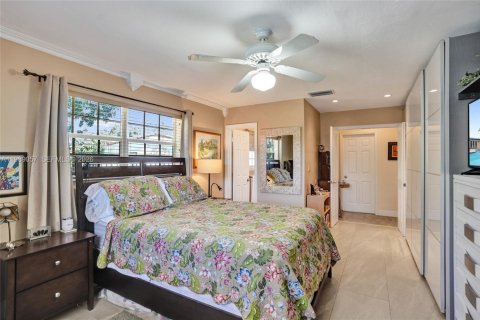 Villa ou maison à vendre à Pembroke Pines, Floride: 4 chambres, 168.34 m2 № 2053294 - photo 22