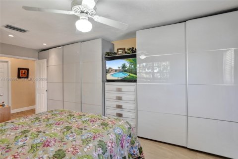 Villa ou maison à vendre à Pembroke Pines, Floride: 4 chambres, 168.34 m2 № 2053294 - photo 23