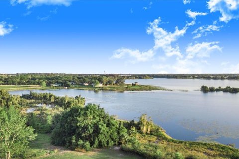 House in Lake Hamilton, Florida 4 bedrooms, 184.13 sq.m. № 1643238 - photo 8