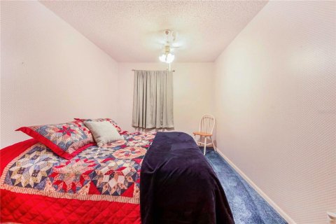 House in Lake Hamilton, Florida 4 bedrooms, 184.13 sq.m. № 1643238 - photo 13