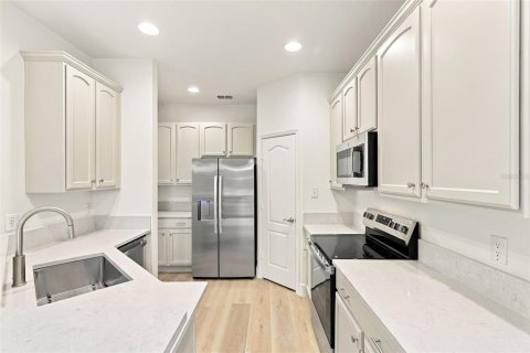 Touwnhouse à vendre à Sanford, Floride: 3 chambres, 150.87 m2 № 2433205 - photo 15