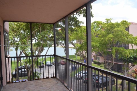 Condominio en venta en Miami, Florida, 2 dormitorios, 148.27 m2 № 1843993 - foto 6