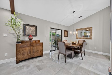 Casa en venta en Maitland, Florida, 4 dormitorios, 272.3 m2 № 2299848 - foto 21