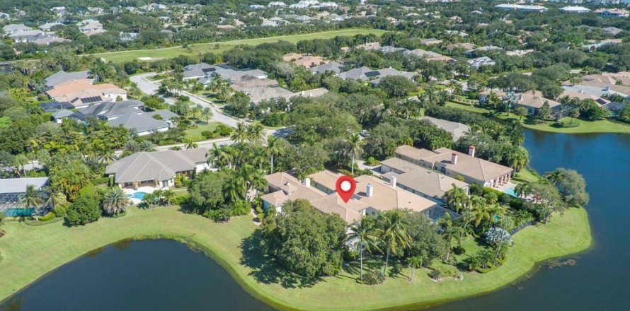 Villa ou maison à Indian River Shores, Floride 3 chambres, 341.23 m2 № 2181826