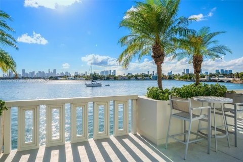 Copropriété à vendre à Miami Beach, Floride: 1 chambre, 88.26 m2 № 2011456 - photo 21