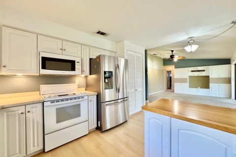 Villa ou maison à louer à Clearwater, Floride: 3 chambres, 142.79 m2 № 2409862 - photo 10