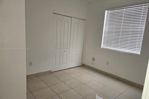 Condo in Homestead, Florida, 3 bedrooms  № 1923399 - photo 7