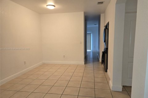 Condo in Homestead, Florida, 3 bedrooms  № 1923399 - photo 3