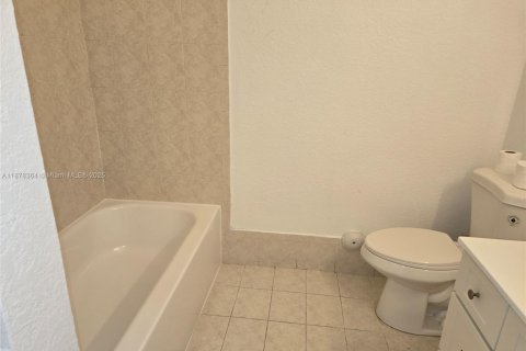 Condo in Homestead, Florida, 3 bedrooms  № 1923399 - photo 11