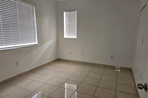 Condo in Homestead, Florida, 3 bedrooms  № 1923399 - photo 10