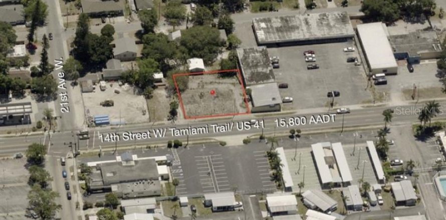 Land in Bradenton, Florida № 229426