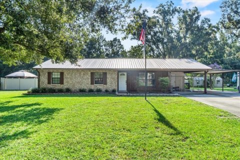 House in Plant City, Florida 3 bedrooms, 128.39 sq.m. № 1854659 - photo 1