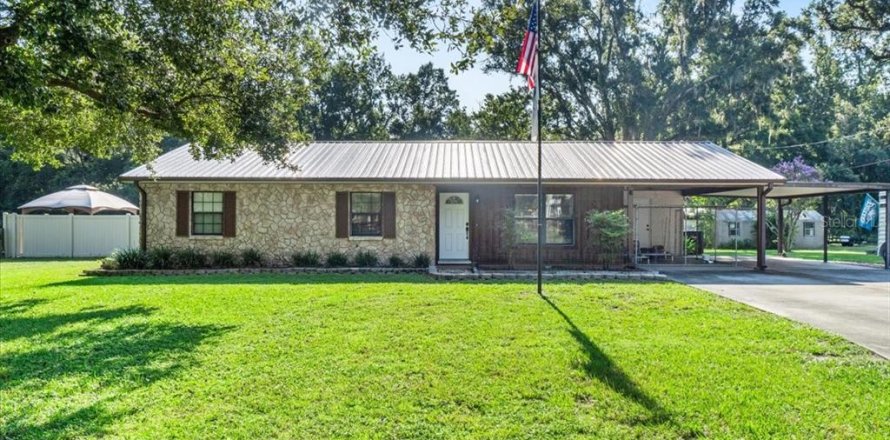 House in Plant City, Florida 3 bedrooms, 128.39 sq.m. № 1854659