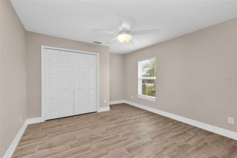 House in Port Charlotte, Florida 3 bedrooms, 173.36 sq.m. № 2394165 - photo 27