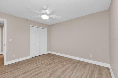 House in Port Charlotte, Florida 3 bedrooms, 173.36 sq.m. № 2394165 - photo 23