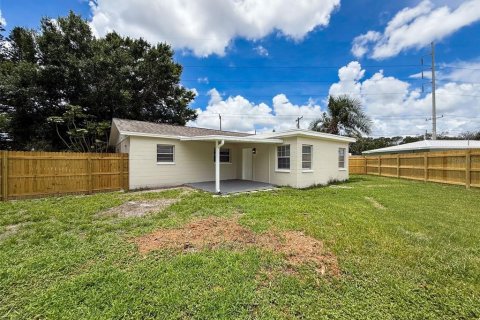 House in Saint Petersburg, Florida 4 bedrooms, 114.83 sq.m. № 1816243 - photo 29