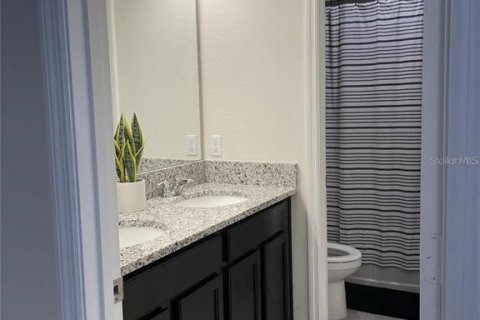 House in Kissimmee, Florida 4 bedrooms, 248.61 sq.m. № 1882998 - photo 7