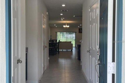House in Kissimmee, Florida 4 bedrooms, 248.61 sq.m. № 1882998 - photo 2