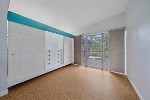 Casa en venta en Saint Petersburg, Florida, 3 dormitorios, 173.63 m2 № 1869352 - foto 21