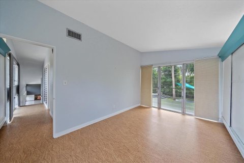 Casa en venta en Saint Petersburg, Florida, 3 dormitorios, 173.63 m2 № 1869352 - foto 17