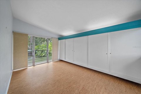 Casa en venta en Saint Petersburg, Florida, 3 dormitorios, 173.63 m2 № 1869352 - foto 16