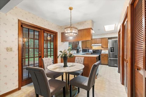 Casa en venta en Gainesville, Florida, 4 dormitorios, 190.17 m2 № 1904033 - foto 9