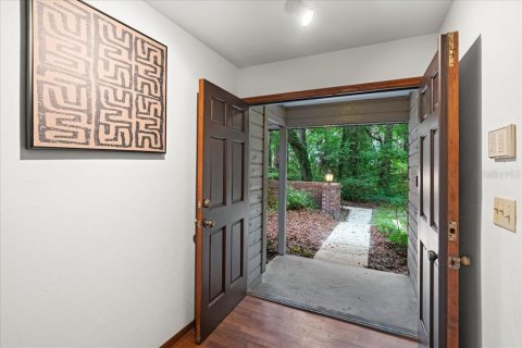 Casa en venta en Gainesville, Florida, 4 dormitorios, 190.17 m2 № 1904033 - foto 3