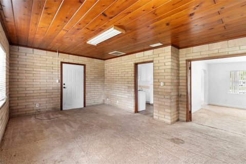 Villa ou maison à louer à DeLand, Floride: 3 chambres, 132.29 m2 № 1832757 - photo 9
