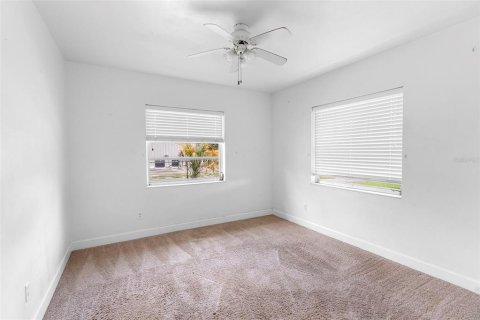 Villa ou maison à louer à DeLand, Floride: 3 chambres, 132.29 m2 № 1832757 - photo 8