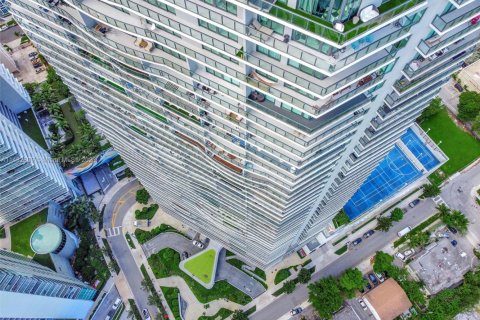 Condo in Miami, Florida, 2 bedrooms  № 1966998 - photo 23