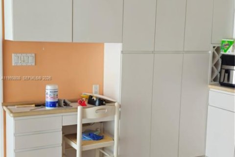 Casa en venta en Pinecrest, Florida, 3 dormitorios, 171.13 m2 № 2055662 - foto 3