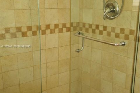 Casa en venta en Pinecrest, Florida, 3 dormitorios, 171.13 m2 № 2055662 - foto 5