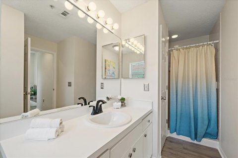 Condominio en venta en Sarasota, Florida, 2 dormitorios, 110.65 m2 № 2230878 - foto 5